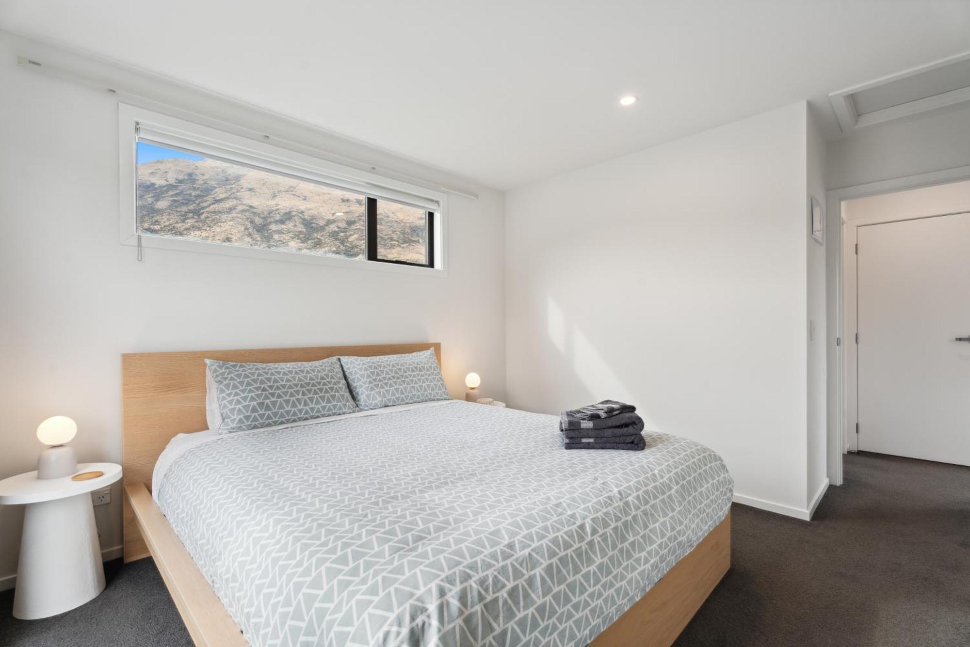 Modern Apartment With Coronet & Remarkables Views Queenstown Ngoại thất bức ảnh